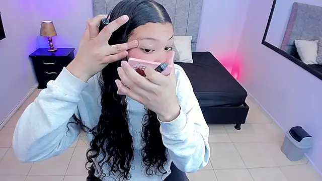 Snapshot of Lana_stone_ chatting on March 13, 3:11 am Lana stone online show from March 13, 3:11 am