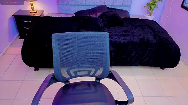 Snapshot of Lana_stone_ chatting on September 21, 2:57 am Lana stone online show from September 21, 2:57 am