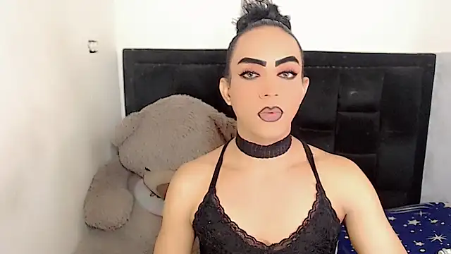 Snapshot of Michell_Queen chatting on January 27, 2:53 am Michell Queen online show from January 27, 2:53 am