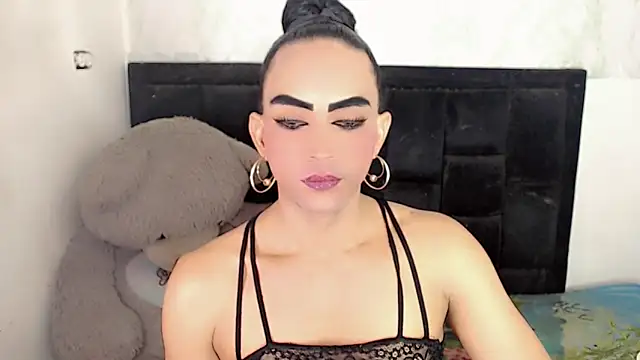 Snapshot of Michell_Queen chatting on September 24, 1:42 am Michell Queen online show from September 24, 1:42 am