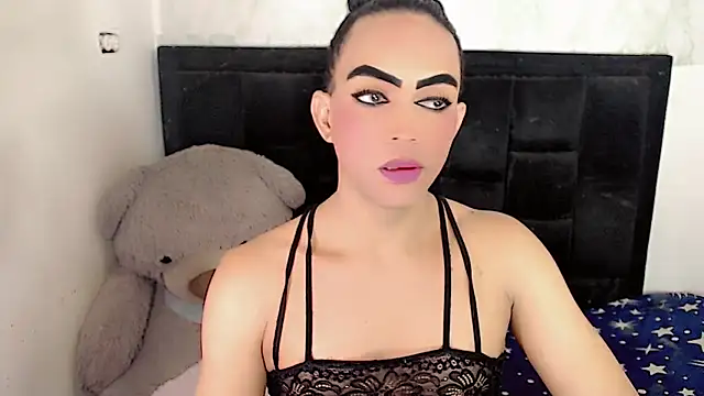 Snapshot of Michell_Queen chatting on October 23, 6:45 am Michell Queen online show from October 23, 6:45 am