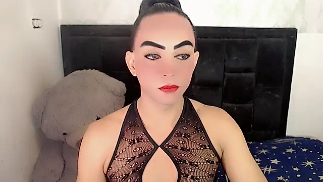 Snapshot of Michell_Queen chatting on November 13, 5:39 am Michell Queen online show from November 13, 5:39 am