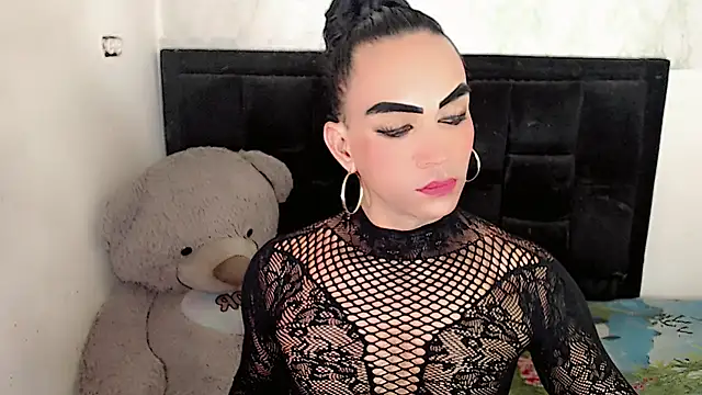 Snapshot of Michell_Queen chatting on November 23, 8:14 am Michell Queen online show from November 23, 8:14 am