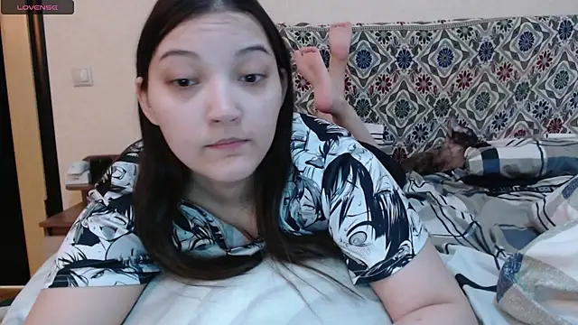 Snapshot of AlisaDevis chatting on February 15, 11:06 am AlisaDevis online show from February 15, 11:06 am