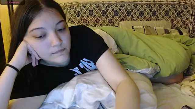 Snapshot of AlisaDevis chatting on October 7, 5:10 pm AlisaDevis online show from October 7, 5:10 pm