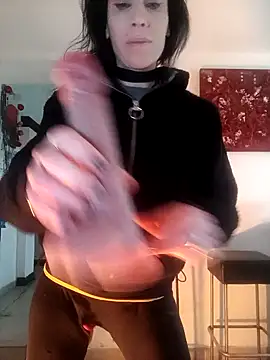Snapshot of freyamoret chatting on December 13, 7:58 am freyamoret online show from December 13, 7:58 am