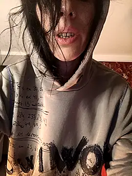 Snapshot of freyamoret chatting on December 18, 8:47 pm freyamoret online show from December 18, 8:47 pm