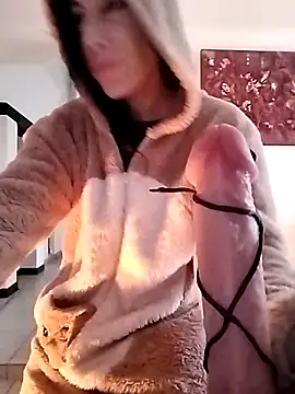 Snapshot of freyamoret chatting on January 22, 8:29 am freyamoret online show from January 22, 8:29 am