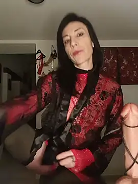 freyamoret online show from April 30, 2:29 am
