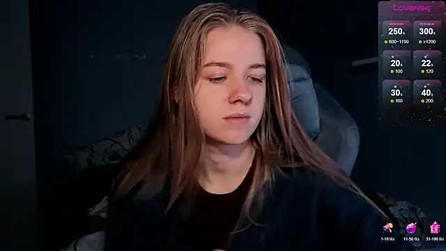 Snapshot of candy_maggie chatting on October 31, 5:58 pm candy maggie online show from October 31, 5:58 pm