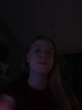 Snapshot of candy_maggie chatting on November 21, 4:16 pm candy maggie online show from November 21, 4:16 pm