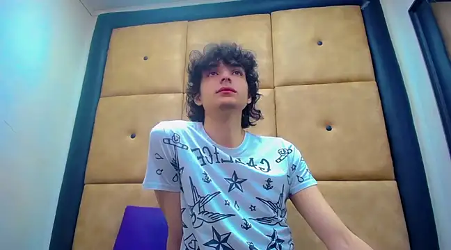 Sr BonnyEthan online show from December 2, 1:35 pm