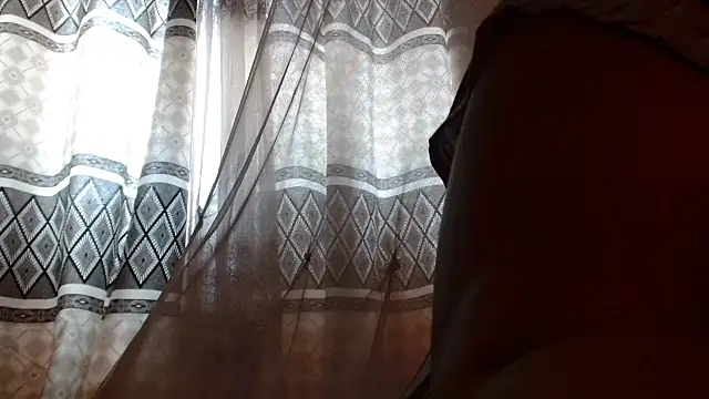 Snapshot of titi_fiesta chatting on November 20, 7:30 am titi fiesta online show from November 20, 7:30 am