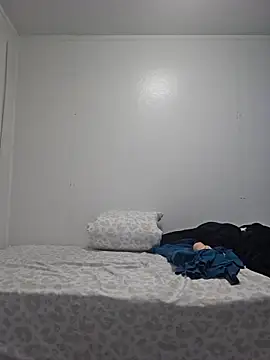 Edw95S online show from March 14, 5:13 am