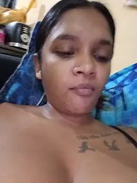 Snapshot of Indianqueen03 chatting on May 27, 5:21 pm Indianqueen03 online show from May 27, 5:21 pm