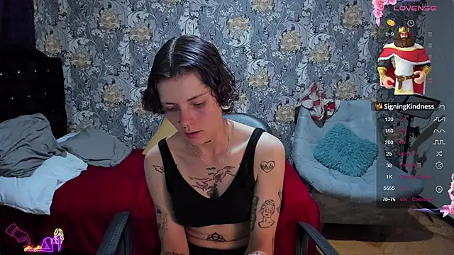 Snapshot of pretty_cristal69 chatting on July 22, 12:24 am pretty cristal69 online show from July 22, 12:24 am