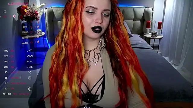 Miss Maya Mils online show from January 18, 1:08 am