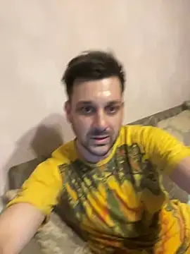 Snapshot of MaeltraJoy chatting on February 8, 8:10 pm MaeltraJoy online show from February 8, 8:10 pm