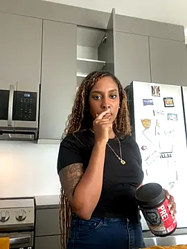 Your Paris online show from September 10, 5:24 pm