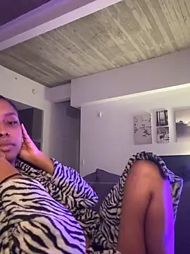 Your Paris online show from November 15, 10:56 am