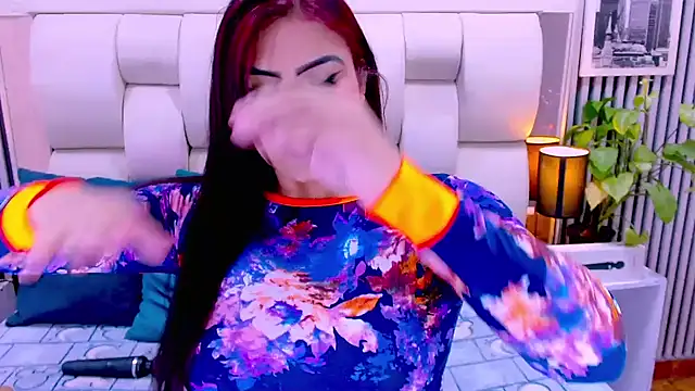 sarah cream online show from July 26, 1:36 am