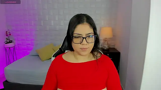 iris torrez  online show from June 4, 12:11 pm