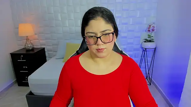 Snapshot of iris_torrez_ chatting on July 21, 11:45 am iris torrez online show from July 21, 11:45 am