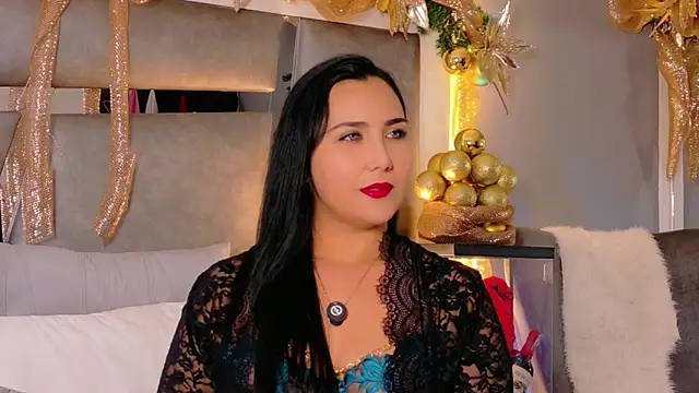 Snapshot of Evangeline_Taylorr chatting on December 16, 9:42 pm Evangeline Taylorr online show from December 16, 9:42 pm