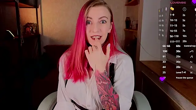 Roxy      online show from February 27, 8:31 pm