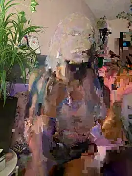 Snapshot of magicalc00ch chatting on January 29, 2:51 am magicalc00ch online show from January 29, 2:51 am