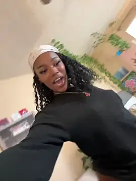 Snapshot of magicalc00ch chatting on March 18, 10:04 pm magicalc00ch online show from March 18, 10:04 pm