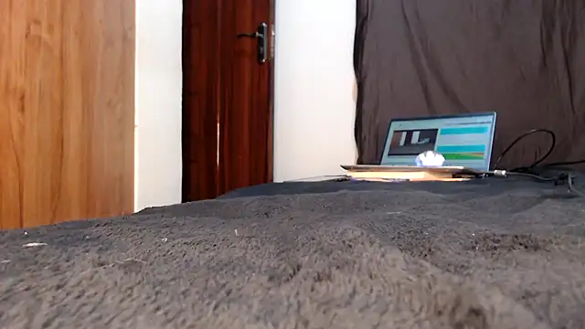 wetpussy ebony online show from June 9, 7:31 am