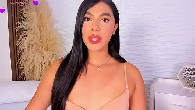 IsabelleFoxx  online show from February 11, 9:53 pm