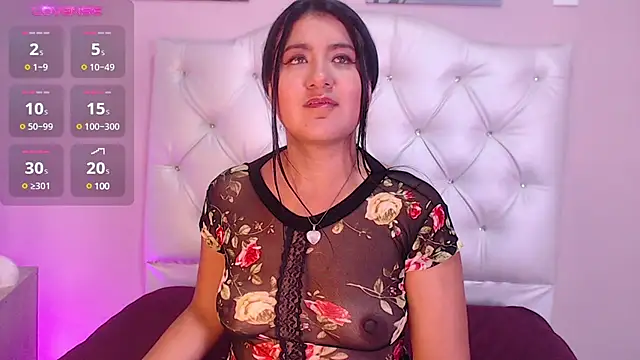 scarlet fostt  online show from January 21, 2:59 pm