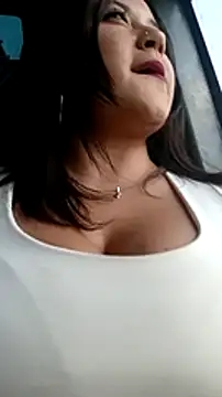 Snapshot of Cristal__04 chatting on January 10, 10:25 pm Cristal 04 online show from January 10, 10:25 pm