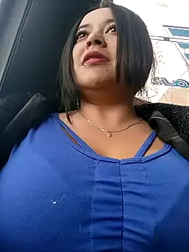 Snapshot of Cristal__04 chatting on January 31, 5:42 pm Cristal 04 online show from January 31, 5:42 pm