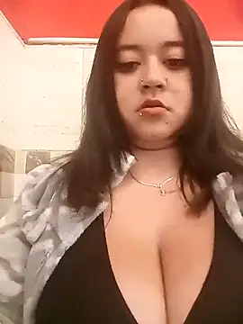 Snapshot of Cristal__04 chatting on February 6, 11:26 pm Cristal 04 online show from February 6, 11:26 pm