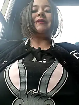 Snapshot of Cristal__04 chatting on February 28, 3:26 pm Cristal 04 online show from February 28, 3:26 pm