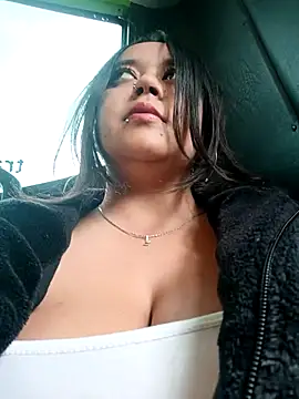 Snapshot of Cristal__04 chatting on October 18, 3:02 pm Cristal 04 online show from October 18, 3:02 pm