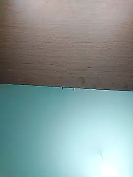 Snapshot of kleineid77 chatting on December 3, 9:23 pm kleineid77 online show from December 3, 9:23 pm