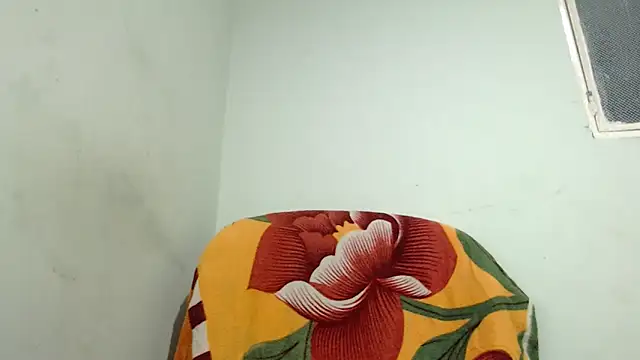 isaaclatino online show from July 2, 12:43 am