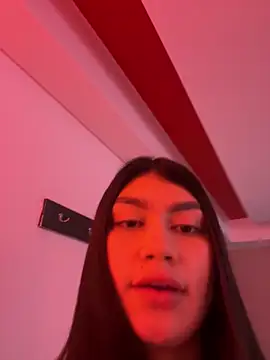 EmmaMartiinez online show from April 11, 8:57 pm