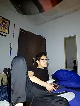 Snapshot of Josudaln2 chatting on November 18, 8:57 pm Josudaln2 online show from November 18, 8:57 pm