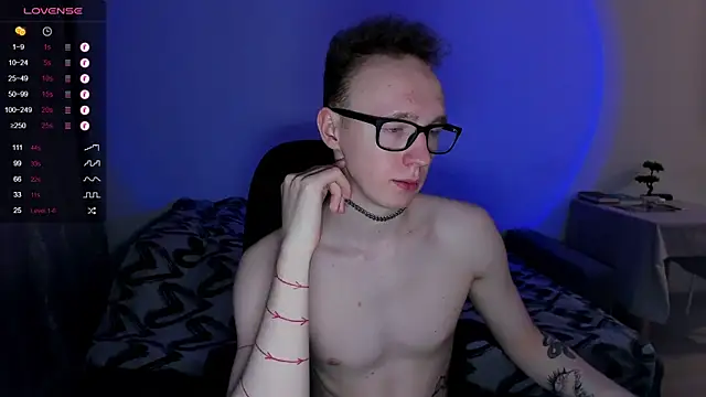 Alex silents online show from January 18, 6:32 pm