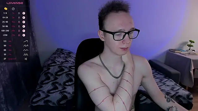 Alex silents online show from February 9, 1:46 pm