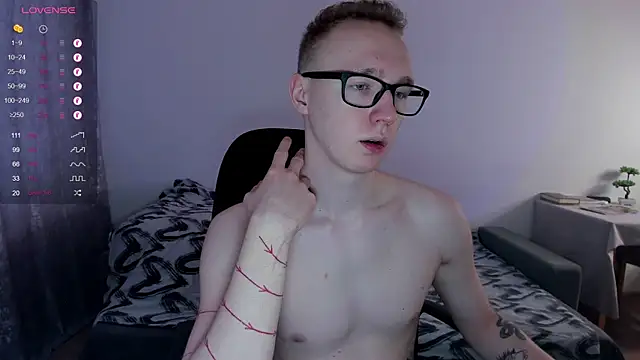 Alex silents online show from March 2, 12:32 pm