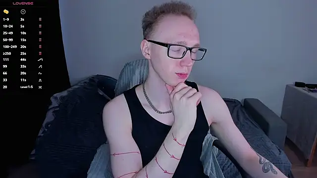 Alex silents online show from April 25, 3:20 pm