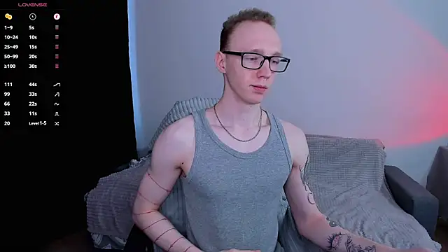 Alex silents online show from July 3, 3:18 pm