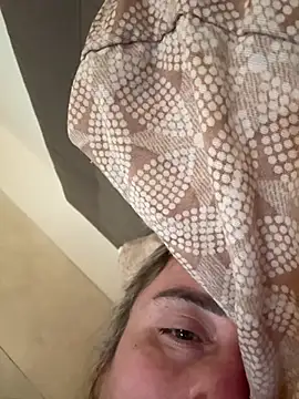 casalinga88 online show from March 21, 6:49 am