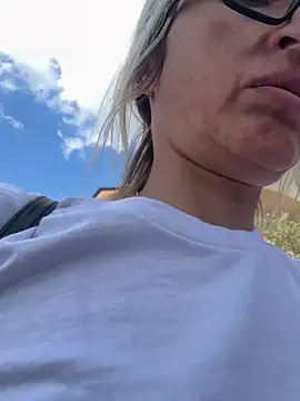 casalinga88 online show from September 29, 11:26 am